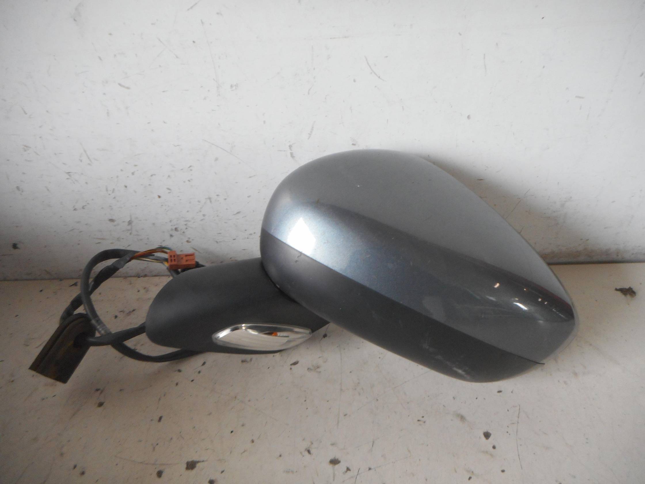 Retrovisore est. regolaz. elettr. sx.